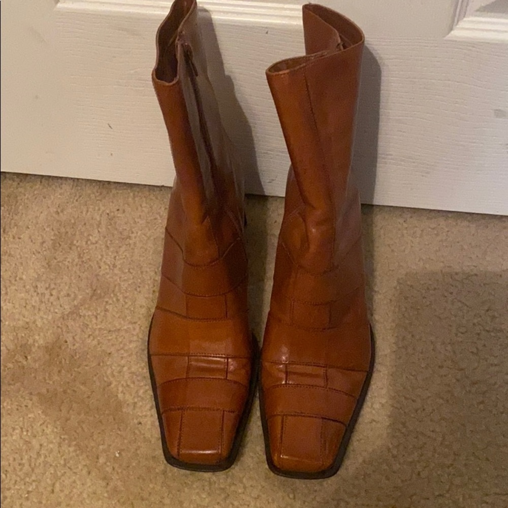 Brown boots